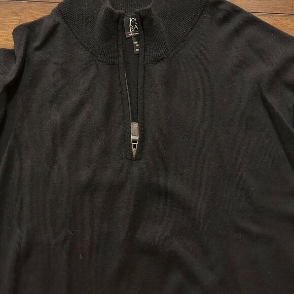 Jos. A. Bank Black 100% Merino Wool Sweater Size XL - Picture 3 of 5